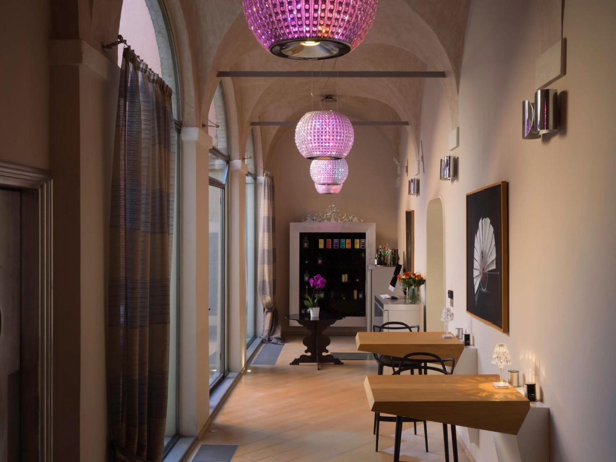 Hotel Residenza La Ceramica Фабриано Екстериор снимка